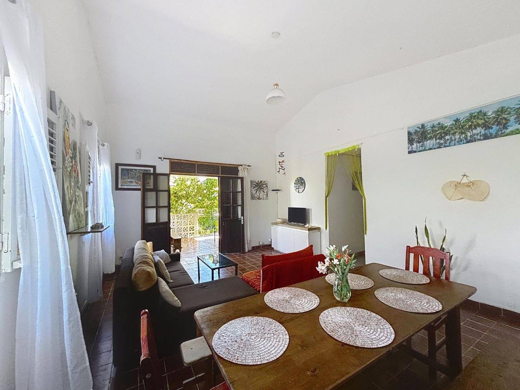 <Casa Colibri> La Desirade Apartment Les Galets Екстериор снимка